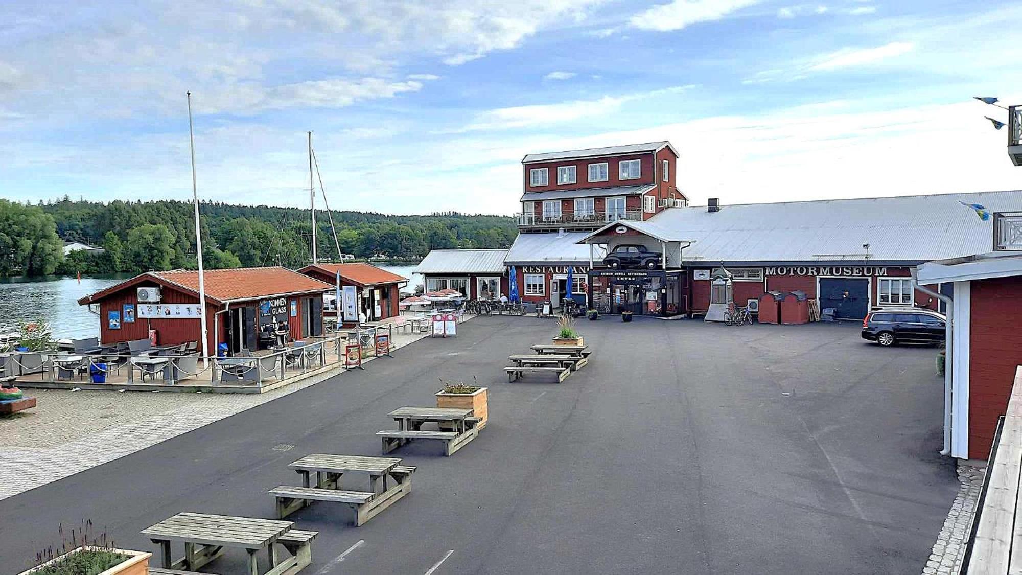 Boende - Stuga Naera Naturen, 3 Km Till Motala Centrum, Elbilsladdning Finns Pa Tomten - Privat Vaerd Exterior photo